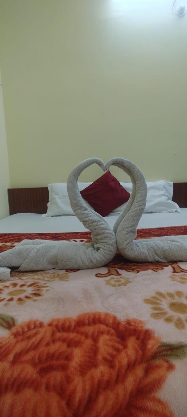 Jpm Guest House Benares Buitenkant foto