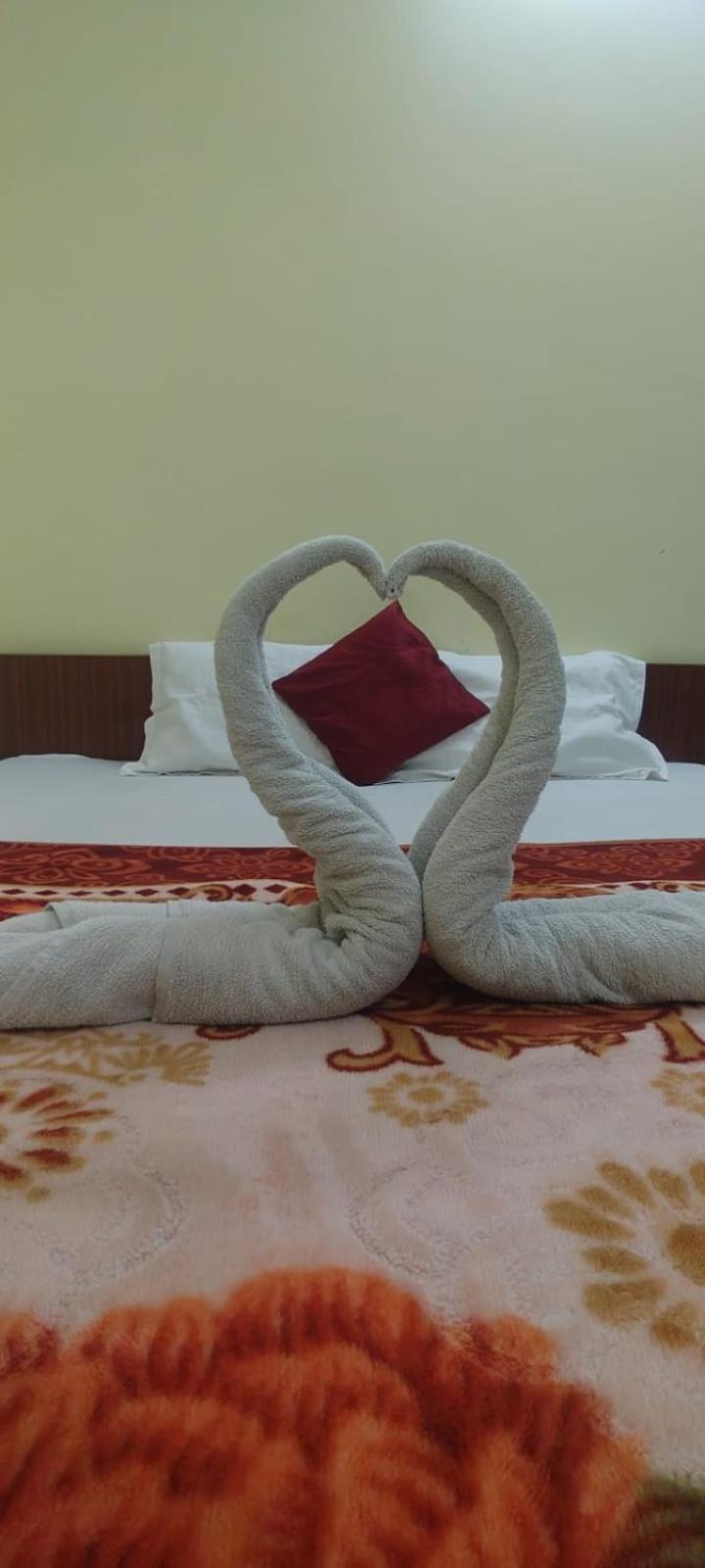 Jpm Guest House Benares Buitenkant foto